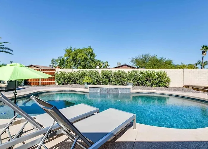 Spacious Backyard W Free Heated Pool, Tv And Bbq Scottsdale