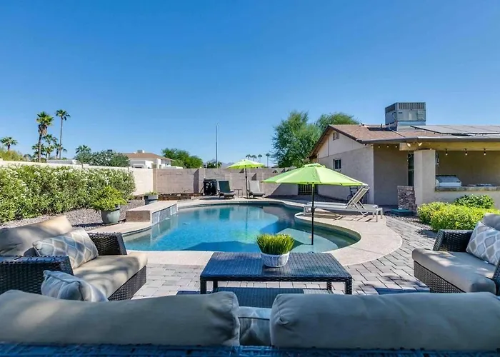 Ferienhaus Spacious Backyard W Free Heated Pool, Tv And Bbq *